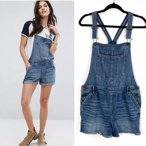 Abercrombie & Fitch Women’s Jean Overall Shorts Distressed Denim Shortalls small